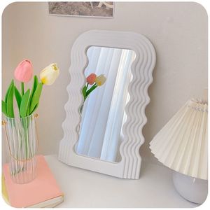 Kompaktspiegel, weißes Glas, luxuriöser Make-up-Spiegel im mittelalterlichen Stil, Heimdekoration, Spiegel, kreative Dekoration, Geschenk 230826