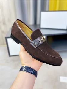 16model Designer-Stil, luxuriöse Abendschuhe für Herren, brandneue Business-Freizeitschuhe, Slip-On-Lederschuhe, Übergröße für Herren, Hochzeits-Party-Schuhe