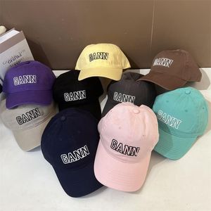 Boll Caps Sydkoreas Hat Female Brand Net Red Glue Letter Baseball Cap Ins Samma Multicolor Soft Top Fashion Niche 230825