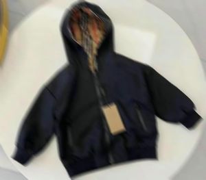 New Spring Children Poleśnia jesień dzieci damie lata kurtka chłopięce płaszcze odzieży zewnętrzne Active Boy Windbreaker Ubrania ubrania dziecięce Dziewczyny Kurtki AB005