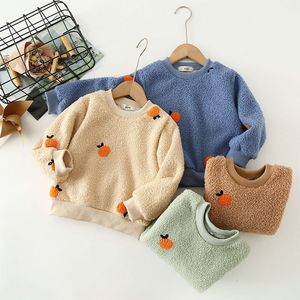 Pullover barns pullover tröja tryck mönster design småbarn klädbarn barn teddy fleece varm tröja för baby pojkar flickor 2-10 y 230826