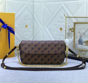 Top 2023 kadın omuz çantası lüks mini çanta çiçekler mektuplar zincirler haberci çantalar en kaliteli deri crossbody bayanlar sac recoleta moda cüzdan