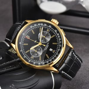 2023 Topp Luxury Men's Watch Quartz Endurance Pro Avenger Chronograph 44mm Watches Flera färger V Mänklockor Glass Wristwatches Brei001