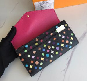 Topp modedesigner plånböcker lyxhölje handväska män kvinnor läder koppling hög kvalitet multicolor blommor bokstav mynt pursar män korthållare box dammväska