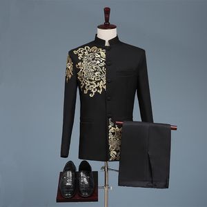 メンズスーツブレザーブラックホワイトメンズスーツ中国スタイルのゴールド刺繍ブレザープロムホストステージ衣装男性シンガーチームコーラスウェディングDSコスチューム230826