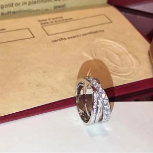 Luxurys Designer-Schmuck-Ring mit seitlichen Steinen und einem seitlichen Diamantring für Männer und Frauen