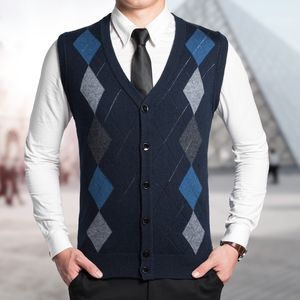 Herrtröjor Ankomst Autumn Winter Mens Argyle knäppt ulltröja Vest Cardigan Knit Coat 230826