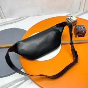 Unisex Bumbag Designer Modna skóra Fanny Pack Letters Woman Belt Bag Black Długość 25 cm Luksusowe torby z talii 19111 TOTE Woman Bumbag Womens Designers Projektanci Bags 7a