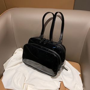 Школьные сумки Light Luxury Women's Bag Lacquer Lady Lady рюкзак рюкзак Highcapacity Satchel Square Plound Color для женщин 230826