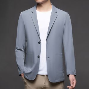 Abiti da uomo Blazer Tuta estiva di protezione solare 2023 Seta di ghiaccio Leggero Primavera e autunno Cappotto singolo occidentale di piccole dimensioni di grandi dimensioni 230826