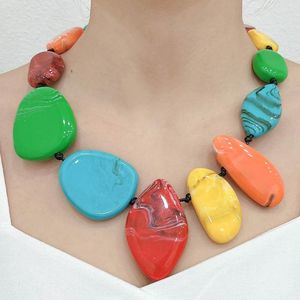 Ketten 2023 Bunte Kette Große Halsketten für Frauen Mädchen Multi Farbe Geometrie Perlen Reise Choker Schmuck Vintage Geschenke
