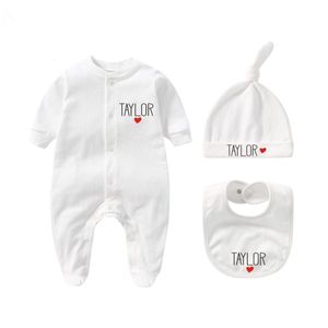 Familjsmatchande kläder Personlig född outfit med hatthakkläder Set Custom Baby Bodysuit Set duschgåva som kommer hem 230826