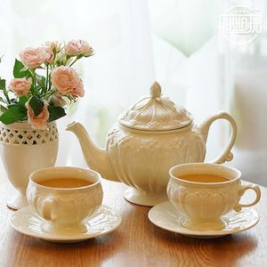 Mugs Relief Vintage Coffee Cup Kettle Tea eftermiddagsset Ceramic Mug European TEAPOT TEACUP Simple Water