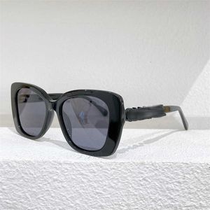 Солнцезащитные очки дизайнерские модные топ -каналы солнцезащитные очки того же стиля CH5422 Тарелка Асимметричная буква поляризованная сеть красные солнцезащитные очки для женщин