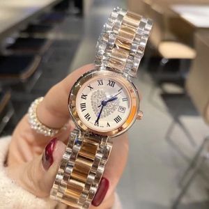 Womens Watch Ladies Quartz Men Luxury Wristwatch Rectangle Small Dial Designer titta på läderband titta på hög kvalitet