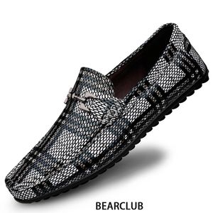 Dress Shoes BEARCLUB Men's Moccasins Genuine Cow Leather Drive Leisure Loafers Slipon Soft Natural Flats Snake Skin Pattern 230826