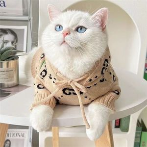 Classic Dogs Apparel Autumn Winter Warm Dog Clothes Designer Sweater Fashion Luxury Pet Cloth Trendy Small Medium Dog Luxury Cat Sweatshirt