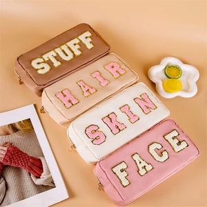 Cosmetic Bags Cases 4PC Towel Embroidered Letter Tarp Makeup Bag Random Letter Color 230826