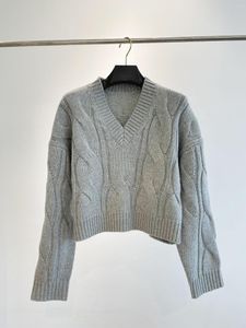 Kvinnors tröjor Cashmere V-ringning Twist tröja ner axelhylsan med kort stil hög midje design mode 2023 sommar