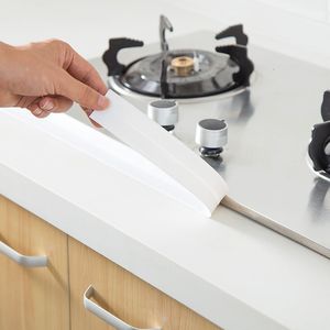 Adesivos de parede pia do banheiro anti molde impermeável costura adesivo fogão de cozinha auto adesivo removível diy fitas resistentes ao calor decoração de casa 230828