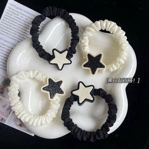 Cool Black White Star Hair Rope Korea Styles Girl Cute Hair Ties Elastic Rubber Hair Bands Tillbehör för kvinnor 2497