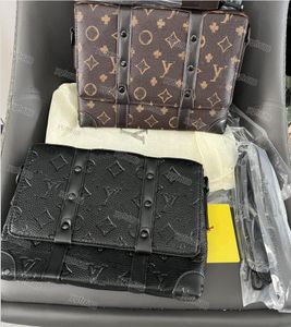 Luxurys Tasarımcı Çanta Erkekler Crossbody Bag Yüksek kaliteli adam omuz çantası düz evrak çantası kabartma kahverengi çiçek kadın messenger çanta erkek çanta çanta çantaları cüzdan çanta