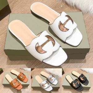 Italy Sandal Designer Women Sandals Love Interlock Cut Out Leather Slippers Fashion Luxury Womens Shoes Beach Sandal Lady Summer Slippers With No Box