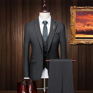 Ternos masculinos Blazers Marca Terno Mens 3 Peças Jaqueta Calças Colete Tendência Slim Business Noivo Vestido de Noiva Blazer Profissional 230828