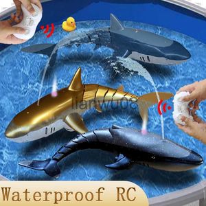 Elektro/RC Tiere Rc Hai Roboter Kinder Pool Strand Spielzeug für Kinder Jungen Mädchen Spaß Wasser Spray Simulation Wal Tiere U-Boot Fernbedienung Fisch x0828