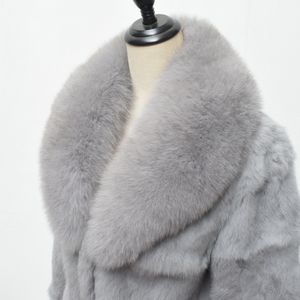 Womens päls faux mode för vinter naturlig kaninrock har en stor sjal krage av räv är tjock och varm 230828