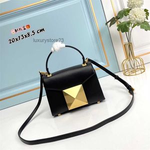 Designer 2024 Vlentino Handbag Small Gold Bags Flap Bag 23 Lady Premium Purse Sheepskin Single Shoulder Crossbody Rivet Square Magnetic Snap Ba5r