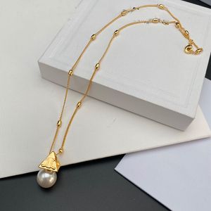 Lüks Kolye Tasarımcısı Gold Pearl Kolye Kadınlar Klasikj Ewelry Moda Kolye Kolye Doğum Günü Şimdiki Sevgililer Günü Hediyesi