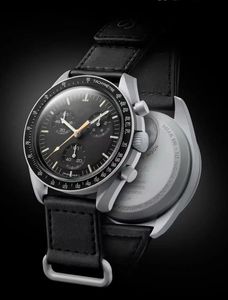 Luxury Watchmen Moonswatch Men Watches 5a High Quality Quartz Movement Chronograph Wristwatch Designer Omegawatch All Dial Work Womenwatch Montre Luxe XBW0