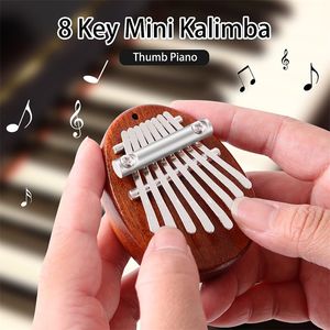 Träbarn 8 nycklar mini Caliba Piano Finger Thumb Piano Accessories Hangings utsökta ornament Julklappar till barn Vuxna nybörjare DHL