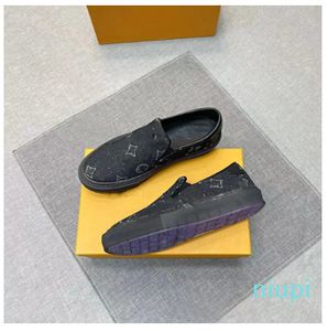 Scarpa in tela skate eclipse acquerello multicolore doppi lacci tie-dye Suola in gomma Luxurys Designers Shoes 07