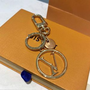 Exquisite with original box Europe and America fashion high quality men's and women's key chain luxury outdoor pendant