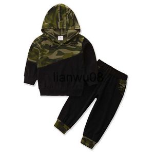 Conjuntos de roupas Crianças Bebê Meninas Meninos Roupas Set 2020 Outono Inverno 15Y Bebê Casual Manga Longa Com Capuz Suéter Camuflagem Calças Esportivas 2 PC Terno X0828