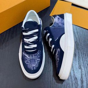 Ollie Men Shoes Richelieu Leather Designer Casual Shoes Women Женщины кружевные кроссовки пламя на тренере на языке