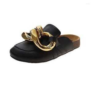 Slippers 2023 Brand Designer Gold Chain Women Slipper Closed Toe Slip On Mules Shoes Round Low Heels Casual Slides Flip Flop