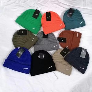 Männer Sport Mützen Gestrickte Frauen Mode Beanie Ausgestattet Unisex Buchstaben Outdoor Fashion Hip Hop Straße Hut Sport