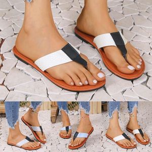 Terlik Kadın plaj sandaletleri içi boş gündelik düz ayakkabılar flip floplar boyut 12 flop kemer desteği olan kadınlar için