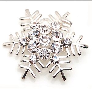 13/4 дюйма Rhodium Silver Base Base Clysestone Crystal Crystal Diamante Snowflake Brooch