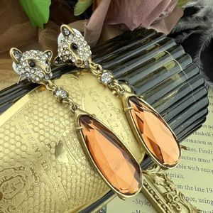 Stud Küpe Broş Medieval Vintage seti ile büyük rhinestone omuz süpürme retro moda leopar şeklindeki