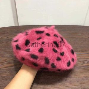 Stingy Brim Chapéus Boina Mulheres Coelho Pele Manchado Leopardo Boina Sherlock Chapéu Boina Bonito Elegante Boina Chapéu Quente Elegante Senhoras Chapéu de Inverno Atacado J230829