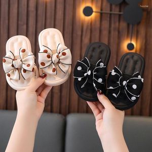 Slippper Kids Girls Summer Cute Beach Kaptety Buty Bow Flats Otwarte palce sandały sandały bez poślizgu Flip Flip Flops Home