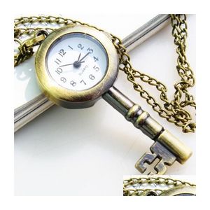 Orologi da tasca all'ingrosso - Orologio da regalo con collana da donna al quarzo con design chiave vintage in bronzo adorabile Consegna di goccia Dhvzc