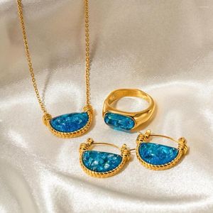 Pendant Necklaces European American Fashion Retro Style Natural Blue Resin Fan Basket Necklace Women's Stainless Steel Jewelry Wholesale