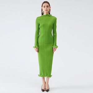 Sukienki robocze miyake plisowane dwuczęściowe zestawy jesień zima zielona spódnica koreańska mody eleganckie swobodne designerskie ubrania estetyczne