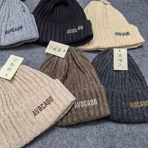 2023 Winter NEUESTE Korea schöne Strickwaren Ball Hüte Trucker Luxus Designer Hut amerikanische Mode Truck Cap lässige Baseball Hüte