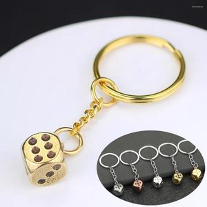 Keychains Creative Dice Pendant Keychain Kvinnor Män roliga spelharts Keyrings Tillbehör Handväska Purse Ornament Bil Trinka gåva